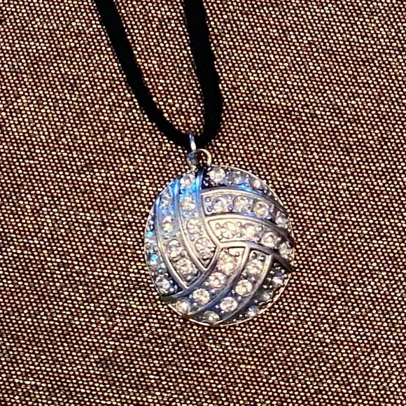 π NWT Crystal Volleyball Necklace - Picture 5 of 10